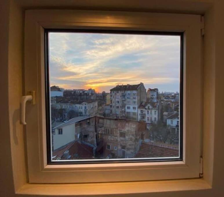 Sky-View Apartmentin Perfect City Center Софія Екстер'єр фото